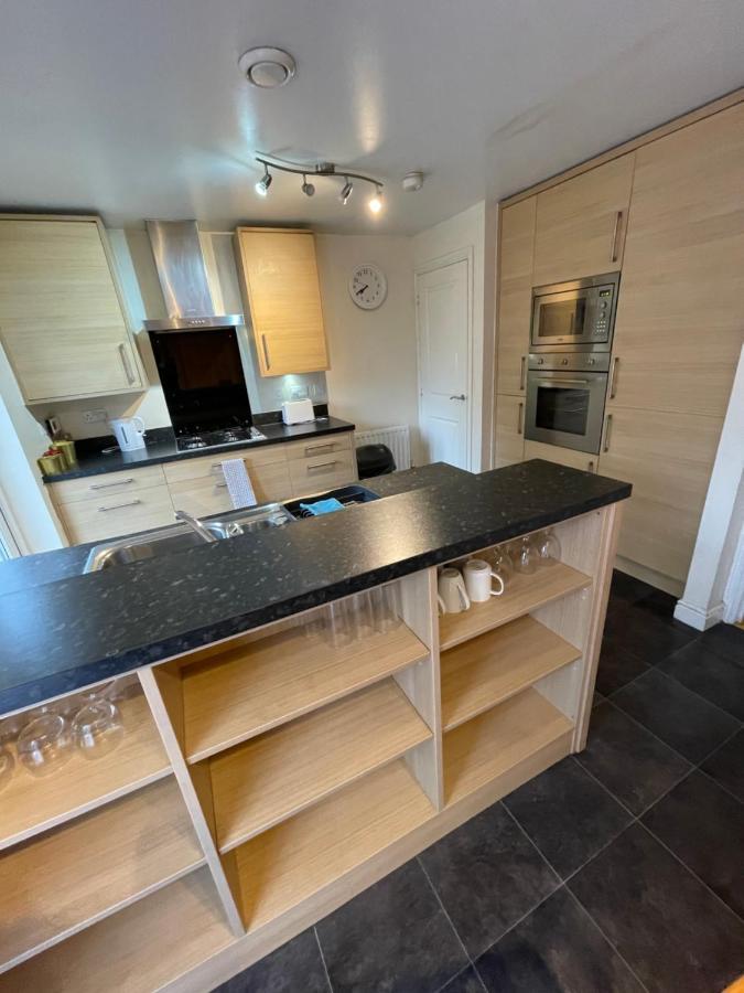 Holiday Home In Cardiff. Sleeps 6 外观 照片