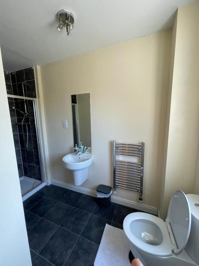 Holiday Home In Cardiff. Sleeps 6 外观 照片
