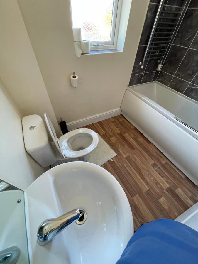 Holiday Home In Cardiff. Sleeps 6 外观 照片