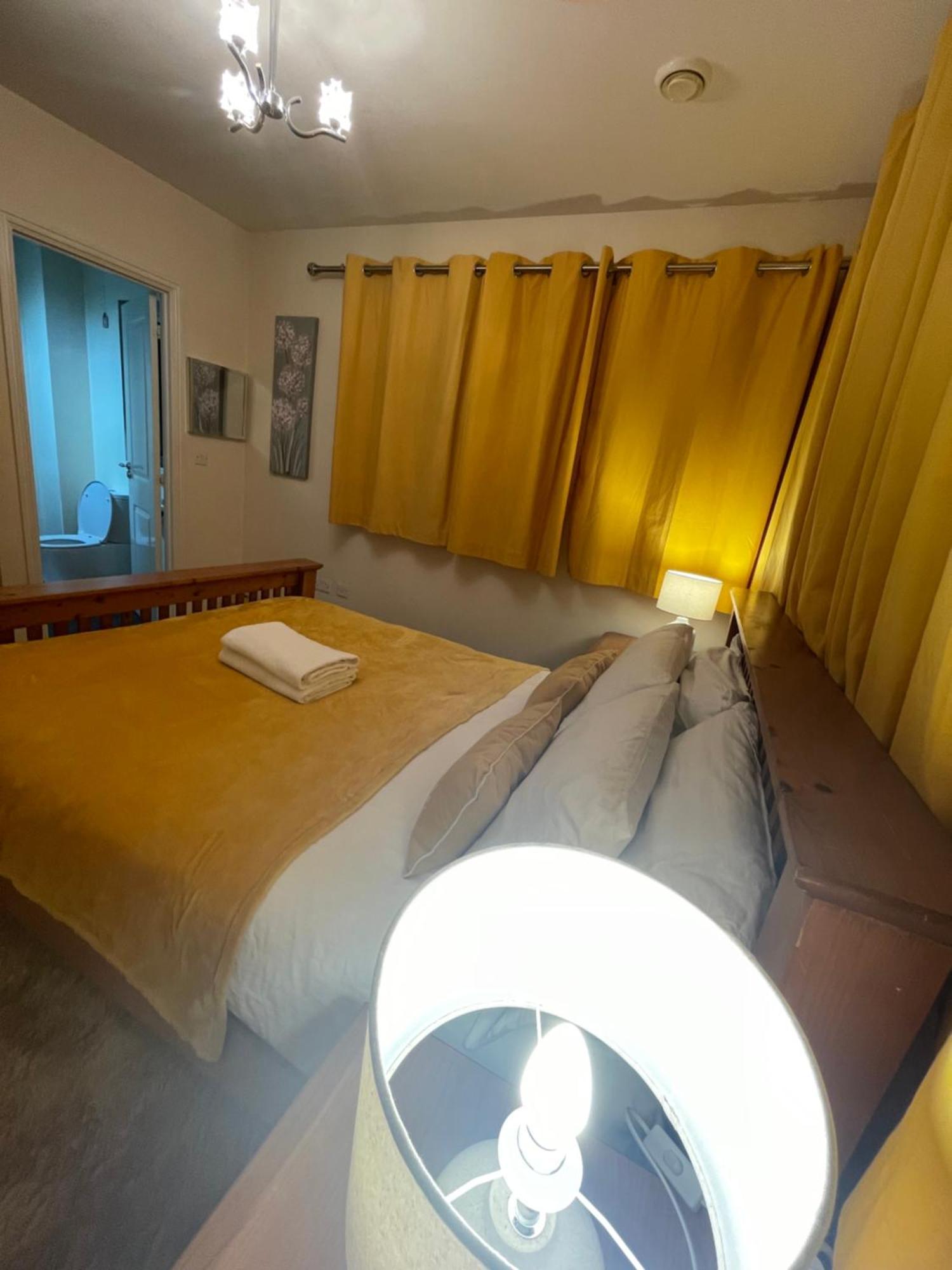 Holiday Home In Cardiff. Sleeps 6 外观 照片