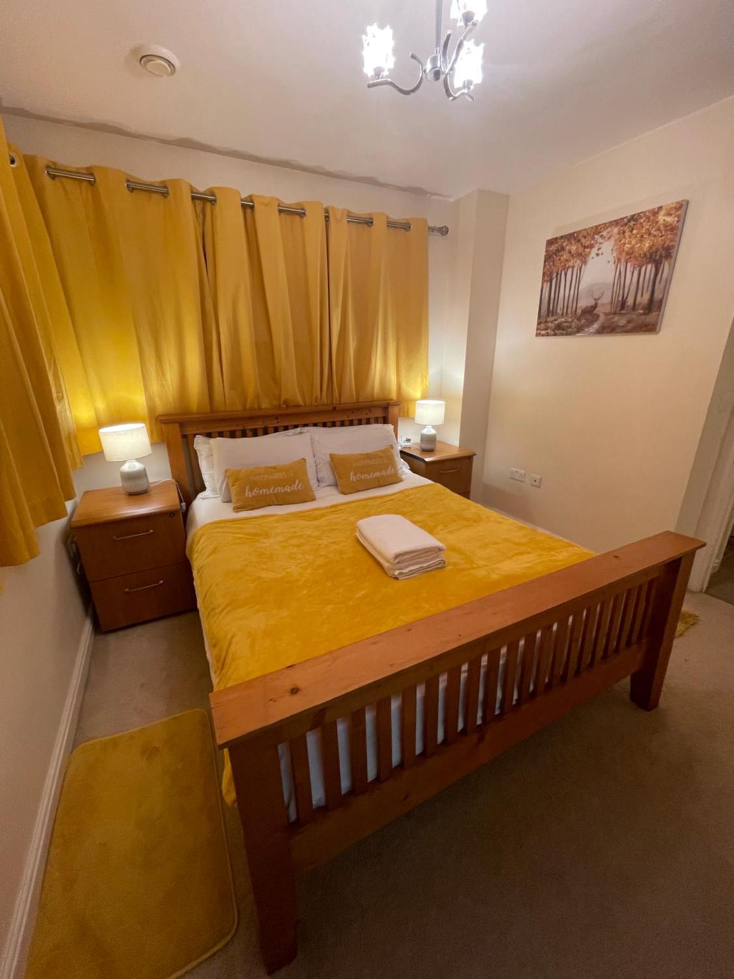 Holiday Home In Cardiff. Sleeps 6 外观 照片
