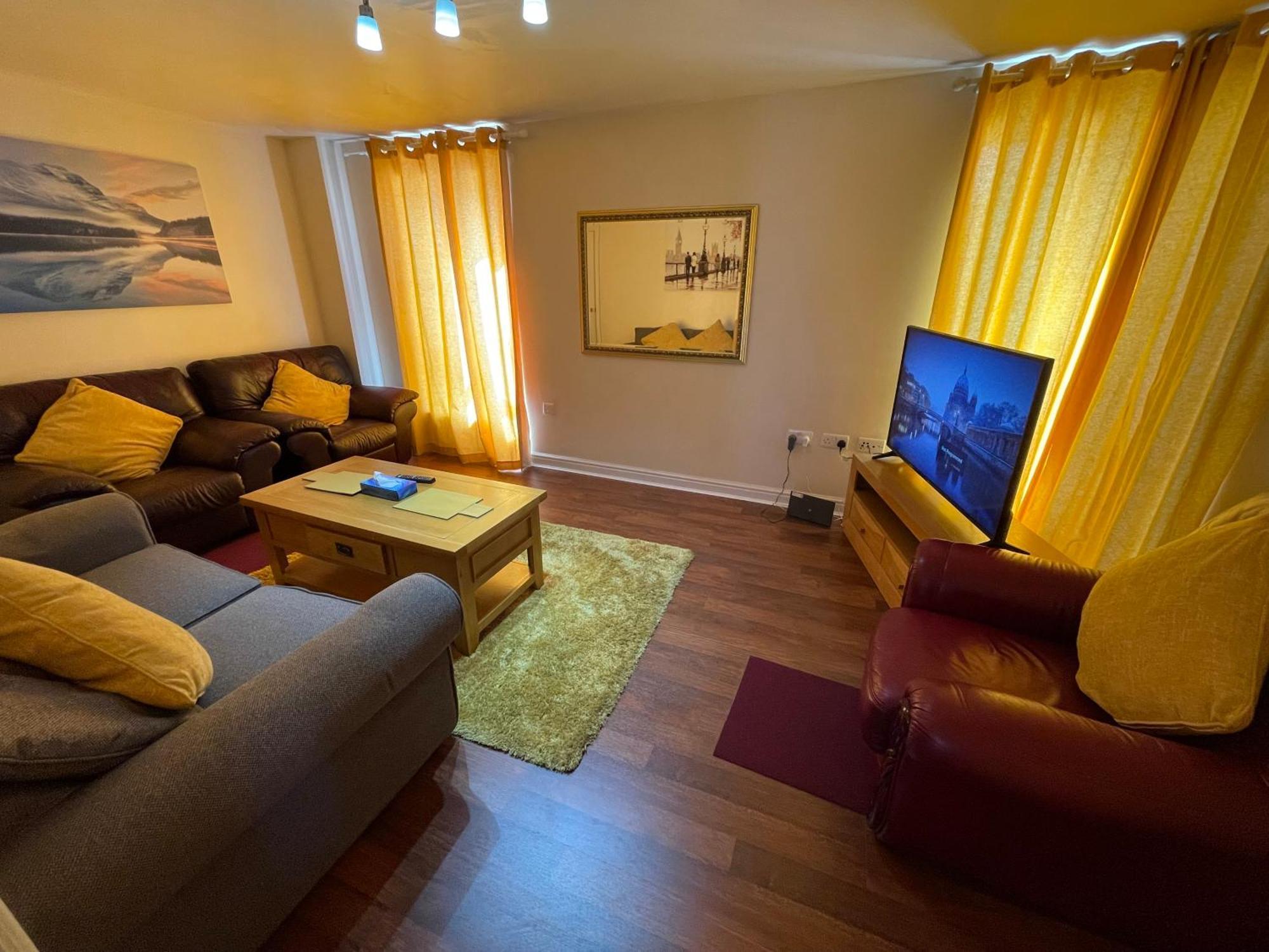 Holiday Home In Cardiff. Sleeps 6 外观 照片